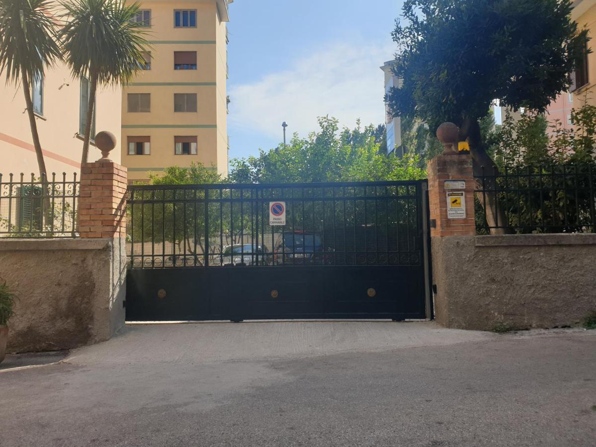 Doralice Comfort House Free Private Parking Villa Салерно Екстериор снимка
